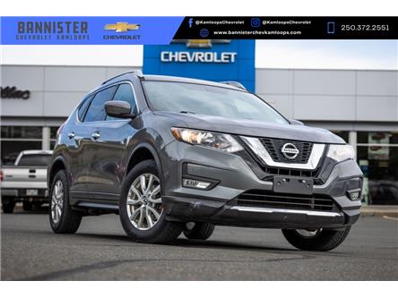 2017 Nissan Rogue SV (Stk: 3P133) in Kamloops - Image 1 of 20