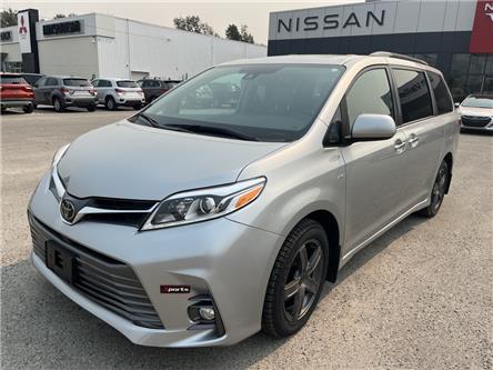 2019 Toyota Sienna XLE 7-Passenger (Stk: NI6271) in Cranbrook - Image 1 of 17