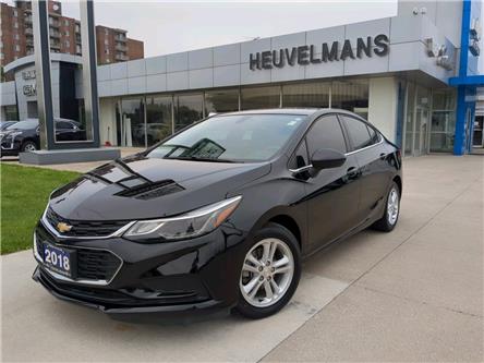 2018 Chevrolet Cruze LT Auto (Stk: P374A) in Chatham - Image 1 of 18