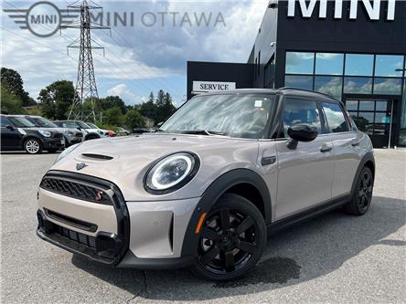 2024 MINI 5 Door Cooper S (Stk: 4496) in Ottawa - Image 1 of 16