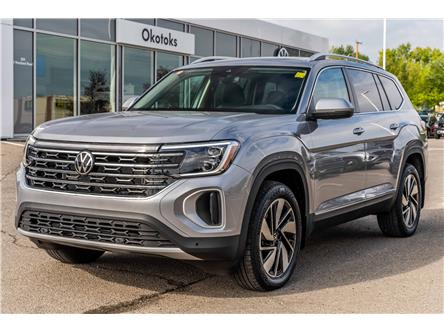 2024 Volkswagen Atlas 2.0 TSI Highline (Stk: 41001) in Okotoks - Image 1 of 30