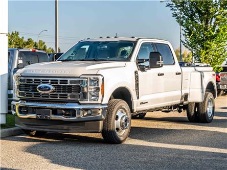 2023 Ford F-350 XLT (Stk: P-1055) in Calgary - Image 1 of 23