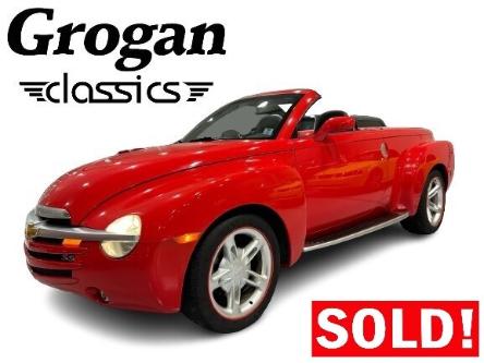 2003 Chevrolet SSR  (Stk: 102862) in Watford - Image 1 of 16