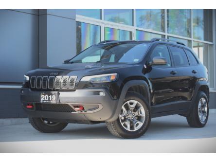 2019 Jeep Cherokee Trailhawk (Stk: 23091A) in London - Image 1 of 29