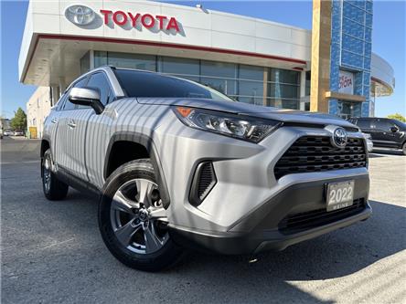 2022 Toyota RAV4 Hybrid LE (Stk: 11U2563) in Markham - Image 1 of 25