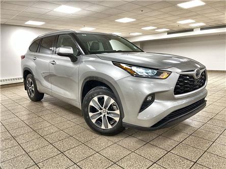 2021 Toyota Highlander XLE (Stk: 240009A) in Calgary - Image 1 of 18