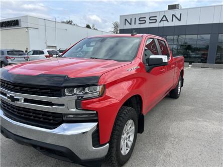 2019 Chevrolet Silverado 1500 LT (Stk: NI5647) in Cranbrook - Image 1 of 17