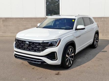 2024 Volkswagen Atlas Cross Sport 2.0 TSI Execline (Stk: 240014) in Regina - Image 1 of 44
