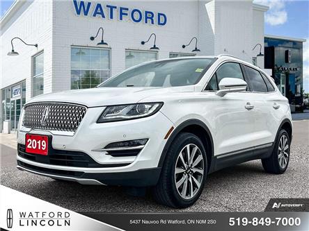 2019 Lincoln MKC Reserve (Stk: L44948) in Watford - Image 1 of 25