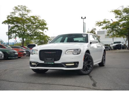 2023 Chrysler 300 S (Stk: M23250) in Mississauga - Image 1 of 7