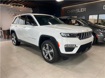 2023 Jeep Grand Cherokee 4xe Base (Stk: G3-0111) in Granby - Image 1 of 33