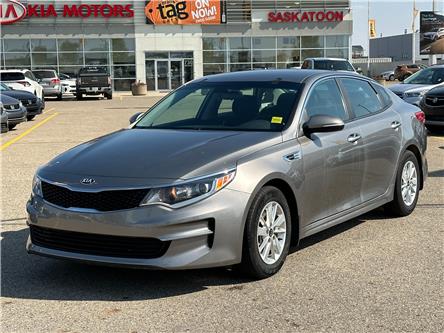 2018 Kia Optima LX (Stk: T0100) in Saskatoon - Image 1 of 24