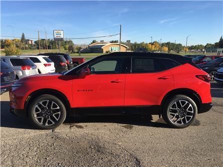 2024 Chevrolet Blazer RS (Stk: 15241709) in Pincher Creek - Image 1 of 17