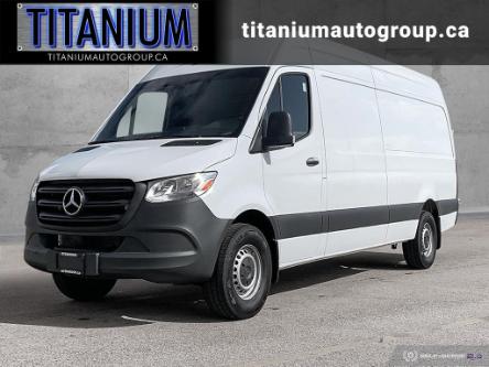 2023 Mercedes-Benz Sprinter 2500 High Roof 4-Cyl Diesel (Stk: 571327) in Langley BC - Image 1 of 25