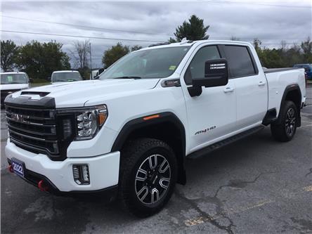 2022 GMC Sierra 2500HD AT4 (Stk: 22260C) in Cornwall - Image 1 of 30