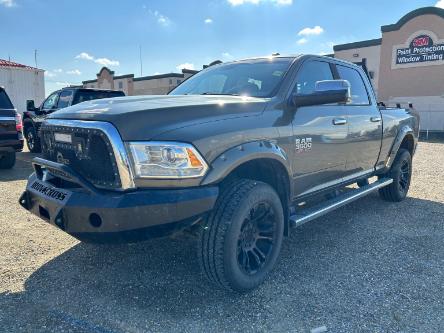 2015 RAM 3500 Laramie (Stk: 207539) in AIRDRIE - Image 1 of 6