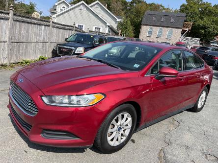 2015 Ford Fusion S (Stk: -) in Dartmouth - Image 1 of 23