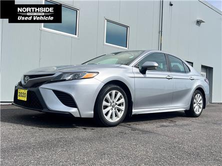 2020 Toyota Camry SE (Stk: A23053A) in Sault Ste. Marie - Image 1 of 2