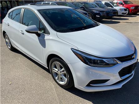 2018 Chevrolet Cruze LT Auto (Stk: BP2392C) in Saskatoon - Image 1 of 23