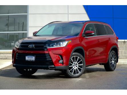 2017 Toyota Highlander XLE (Stk: 500584) in Sarnia - Image 1 of 50