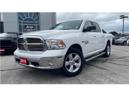 2019 RAM 1500 Classic SLT (Stk: 19-831H) in Sarnia - Image 1 of 29