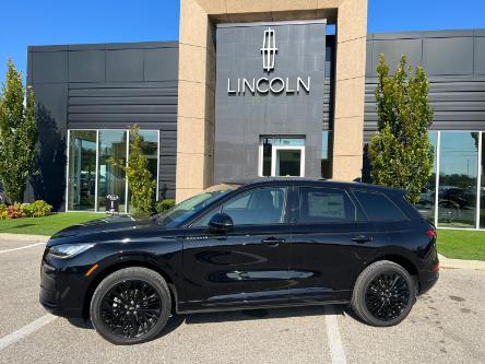 2023 Lincoln Corsair Standard (Stk: VCR22285) in Chatham - Image 1 of 18