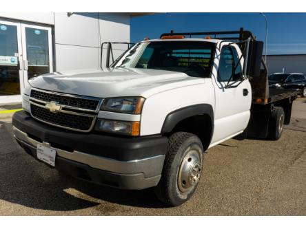 2005 Chevrolet Silverado 3500 LS (Stk: P23-308) in Edson - Image 1 of 12