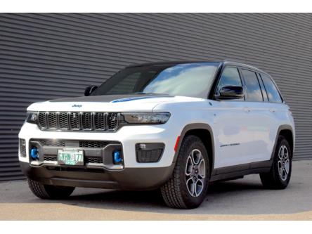 2022 Jeep Grand Cherokee 4xe Trailhawk (Stk: 22964D) in London - Image 1 of 28