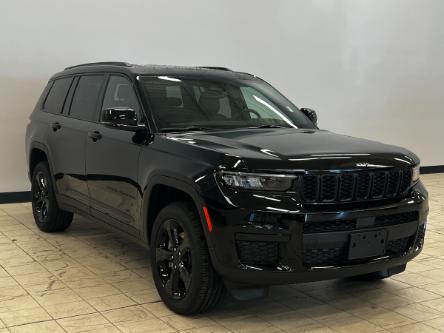 2024 Jeep Grand Cherokee L Laredo (Stk: 8945902) in Courtenay - Image 1 of 18