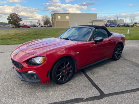 2017 Fiat 124 Spider Abarth (Stk: UC6128) in Woodstock - Image 1 of 15