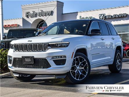 2024 Jeep Grand Cherokee Summit (Stk: RC1930) in Burlington - Image 1 of 35