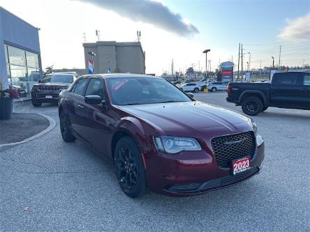 2023 Chrysler 300 Touring (Stk: C21829) in Newmarket - Image 1 of 14