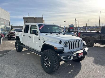 2023 Jeep Gladiator Overland (Stk: Z21984) in Newmarket - Image 1 of 15