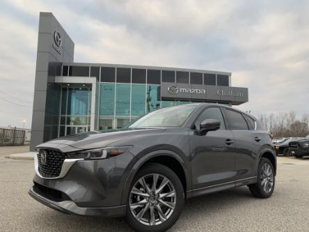 2024 Mazda CX-5 GT (Stk: NM3852) in Chatham - Image 1 of 21