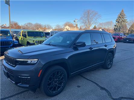 2024 Jeep Grand Cherokee L Summit (Stk: 24-055) in Sarnia - Image 1 of 11