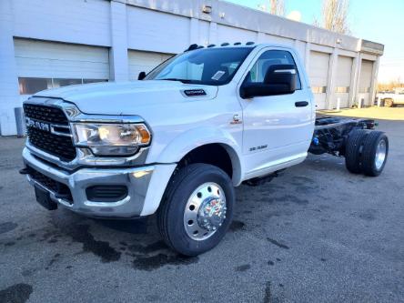 2024 RAM 5500 Chassis Tradesman/SLT (Stk: PW1617) in Devon - Image 1 of 14