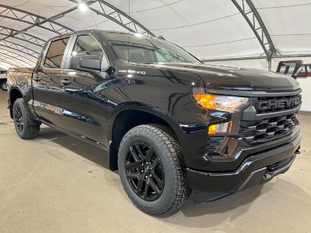 2024 Chevrolet Silverado 1500 Custom (Stk: 208989) in AIRDRIE - Image 1 of 25