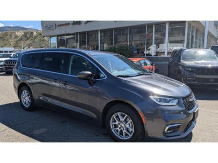 2023 Chrysler Pacifica Touring-L (Stk: TP035) in Kamloops - Image 1 of 32