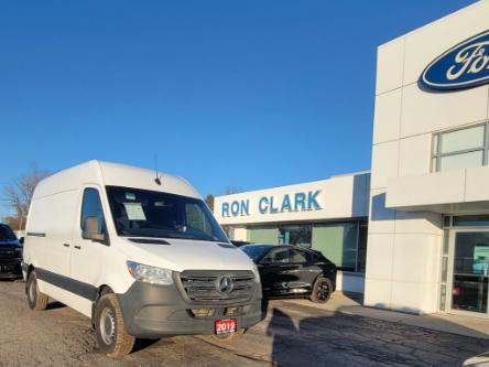 2019 Mercedes-Benz Sprinter 2500 Standard Roof V6 (Stk: A4466) in Wyoming - Image 1 of 20