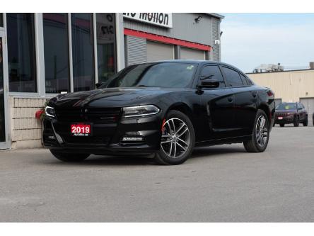 2019 Dodge Charger SXT (Stk: 231298) in Chatham - Image 1 of 20