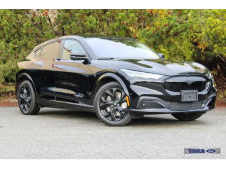 2023 Ford Mustang Mach-E Premium (Stk: K3RP397) in Surrey - Image 1 of 16