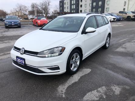 2019 Volkswagen Golf SportWagen 1.8 TSI Comfortline (Stk: 17-U2338) in Belleville - Image 1 of 11