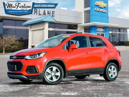 2017 Chevrolet Trax LT (Stk: 8990011) in Petrolia - Image 1 of 27