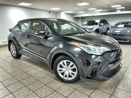 2021 Toyota C-HR LE (Stk: 6536) in Calgary - Image 1 of 21