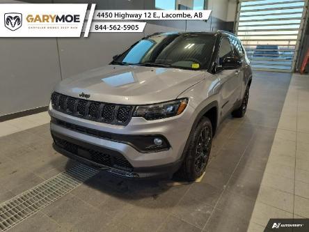 2024 Jeep Compass Altitude (Stk: F244331) in Lacombe - Image 1 of 14
