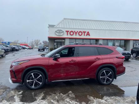 2022 Toyota Highlander XSE (Stk: 2402121) in Cambridge - Image 1 of 24