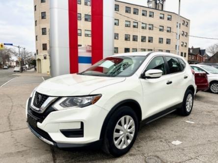 2018 Nissan Rogue S (Stk: HPU0003) in Toronto - Image 1 of 18