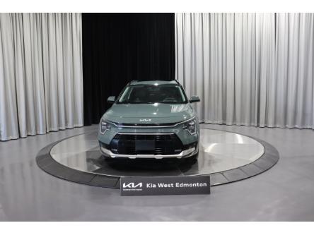 2023 Kia Niro SX w/Cityscape Green & Black Exterior (Stk: 24860) in Edmonton - Image 1 of 28