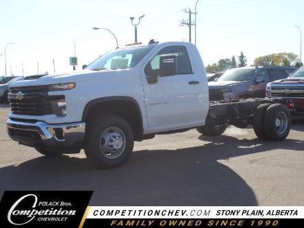 2024 Chevrolet Silverado 3500HD Chassis Work Truck (Stk: N240134) in Stony Plain - Image 1 of 34