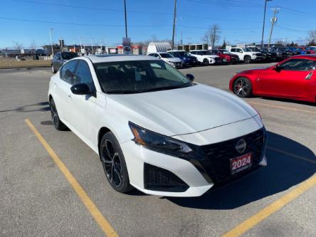 2024 Nissan Altima SR (Stk: R0051) in Chatham - Image 1 of 11